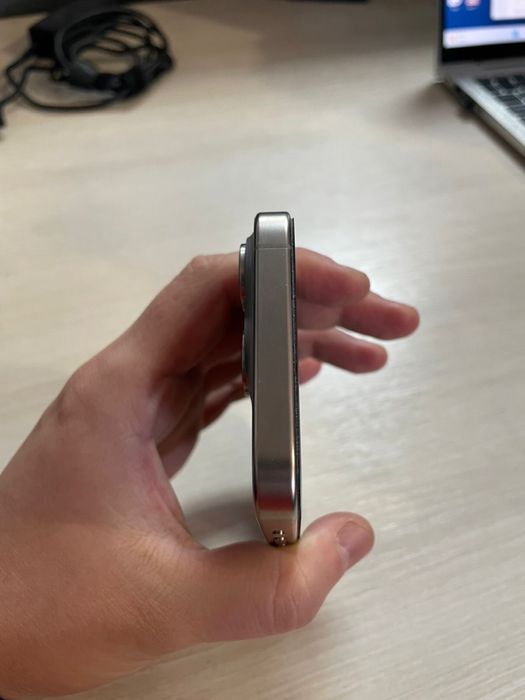 Продается айфон 15 Про