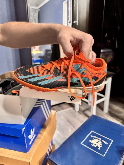 Сороконожки Adidas оригинал, размер 37 1/3
