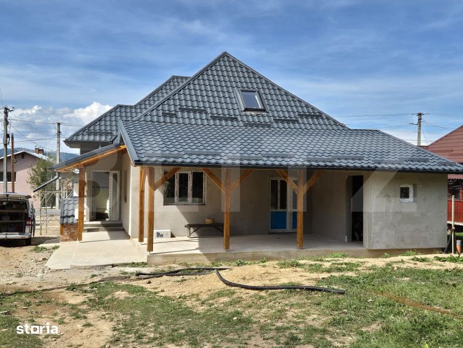Casa de vacanta in curs de modernizare in Belis, 5 camere, 800mp teren