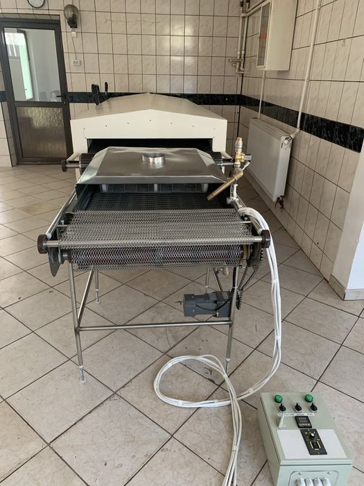 Fierbător de covrigi cu bandă dublă.   Preț fărăTVA