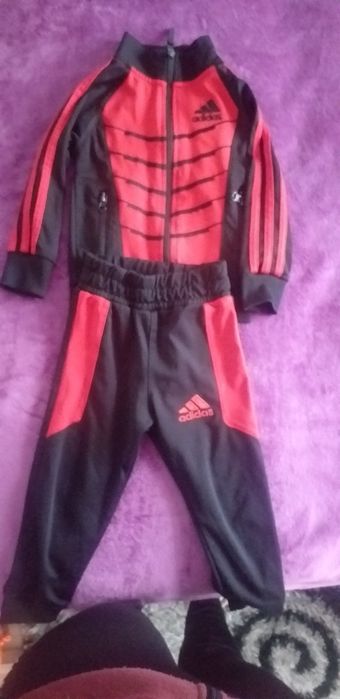 Trening adidas marimea 92