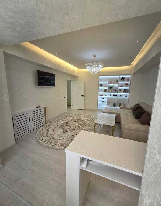 2-х комнатная квартира на Ц-7 окошки смотрят во дворик ID: 4319