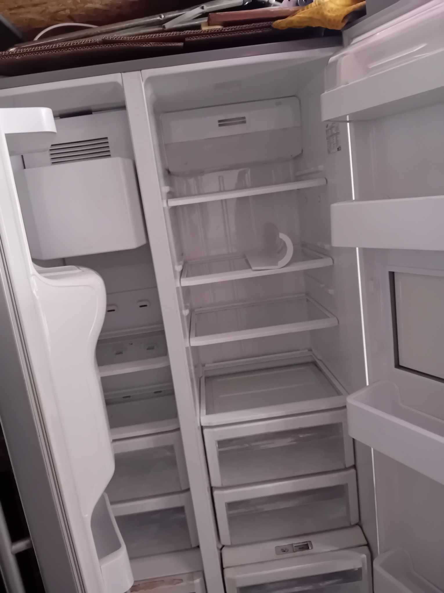 Хладилник Самсунг