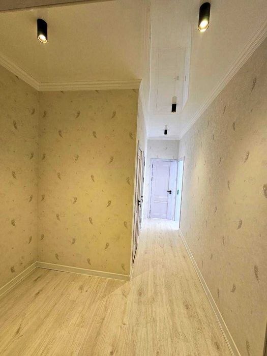 Продаётся 1х комн квартира на 4 этаже Ор-р 7 микрорайон