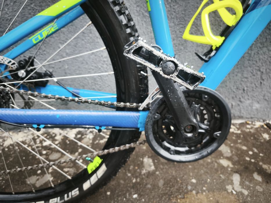 Vând bicicleta Cube Aim SLntour 27.5