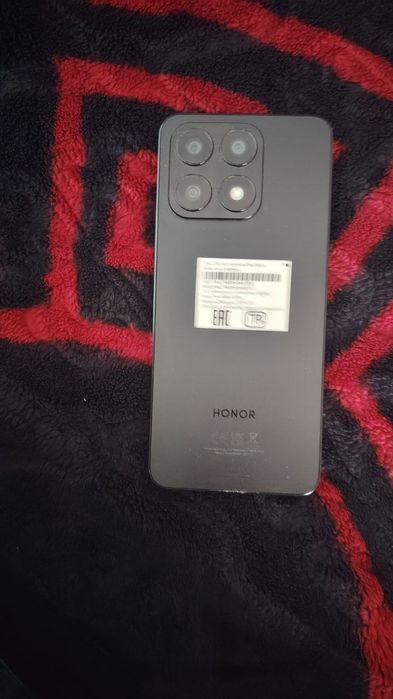 Чёрный HONOR x8 a