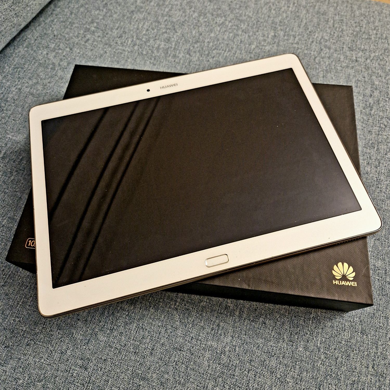 Tableta Huawei MediaPad M2, 10.1" + husa