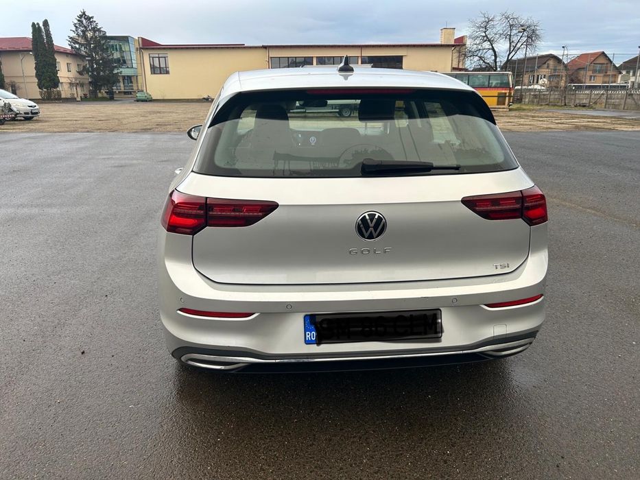 Volkswagen Golf 8 1.5 eTSI
