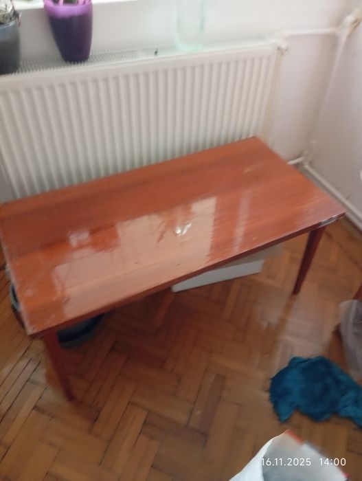 Diverse corpuri de mobilier