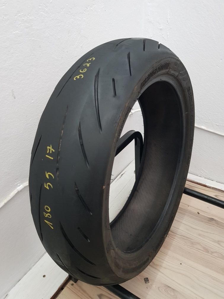 Anvelopa moto 180 55 17 Bridgestone s22 dot 3623