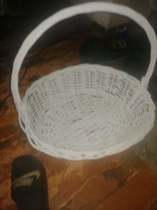 Срочно продам корзину