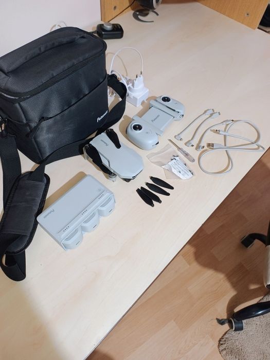 Vând Dronă Potensic Atom SE