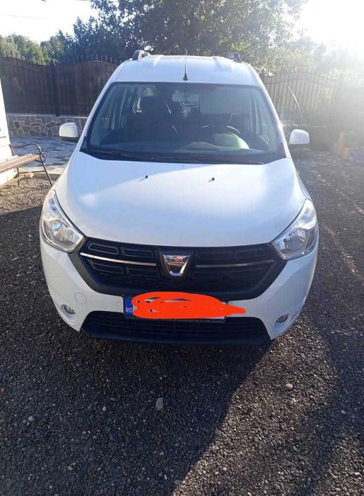 Vând Dacia dokker
