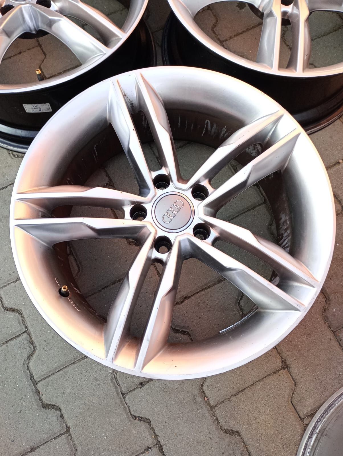 4jante aliaj 5x112 R18 audi A3 A4 A5 A6 A8 Q5