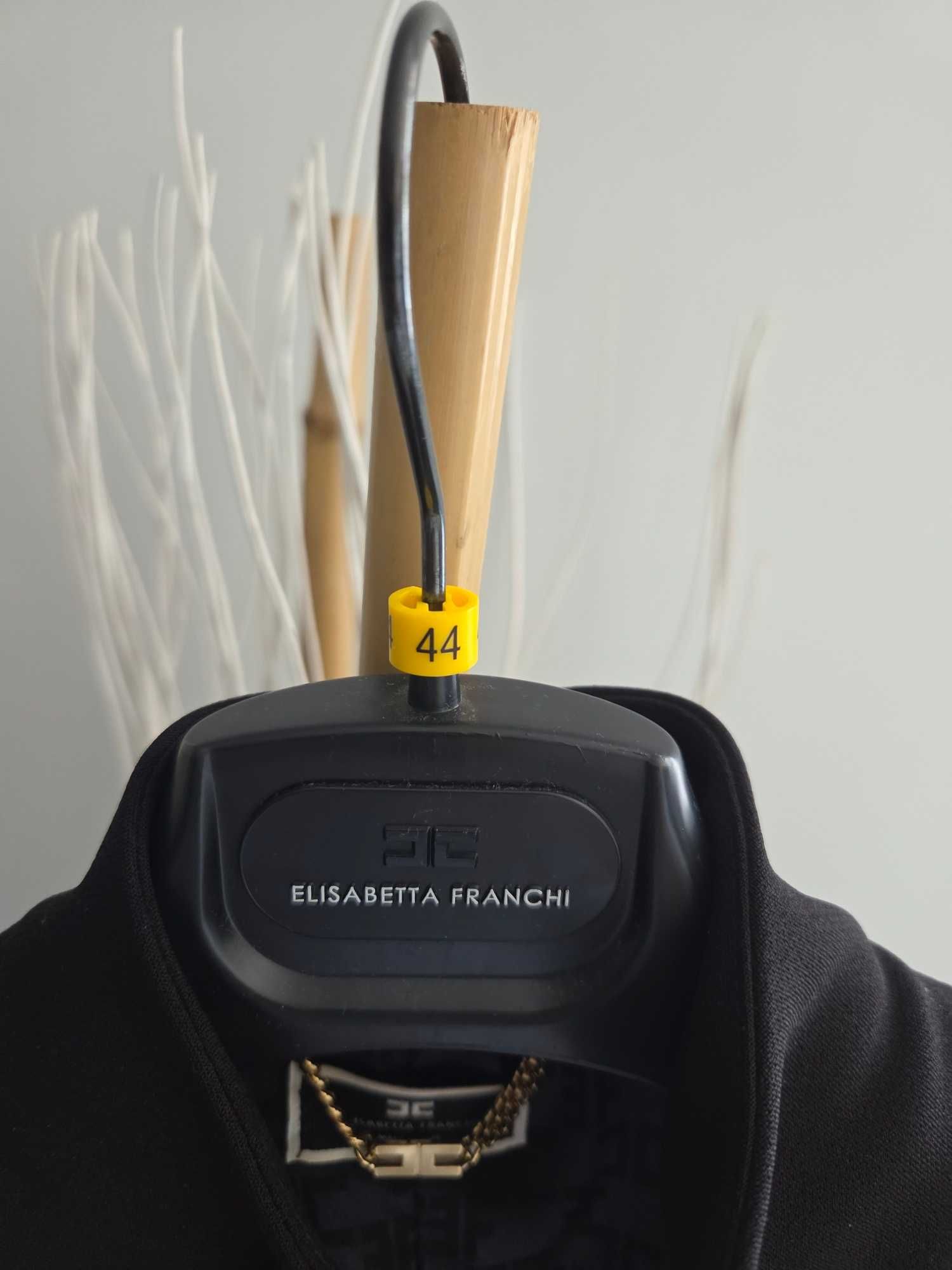 Elisabetta Franchi късо сако италиански размер - IT44