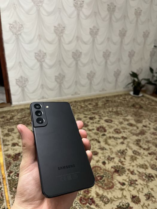 Samsung S22 , Самсунг с22 256гб идеальный