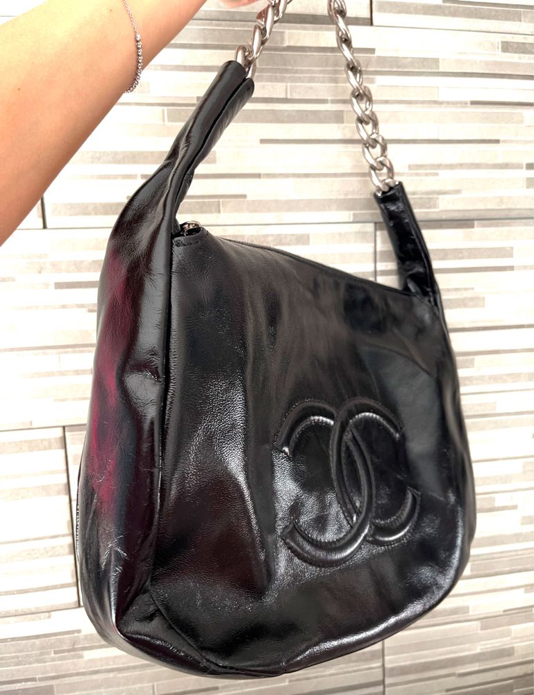Чанта шанел голяма лак лачена chanel