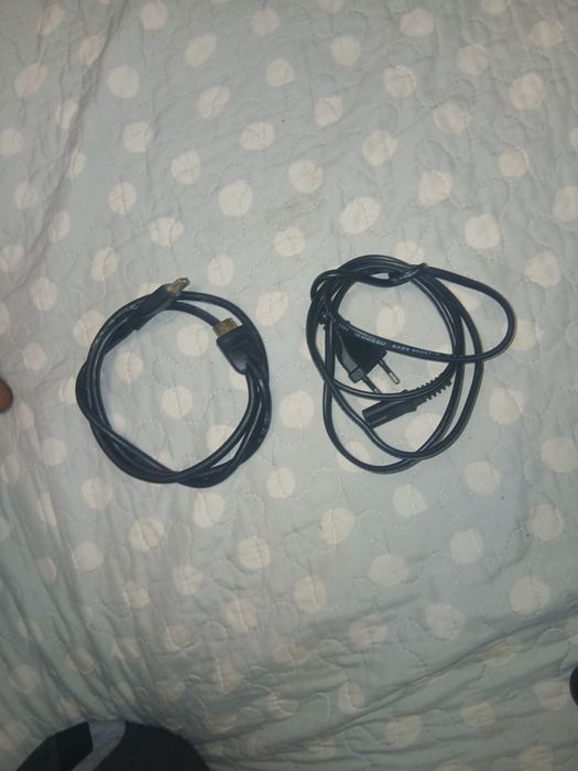 Vând    piese     4