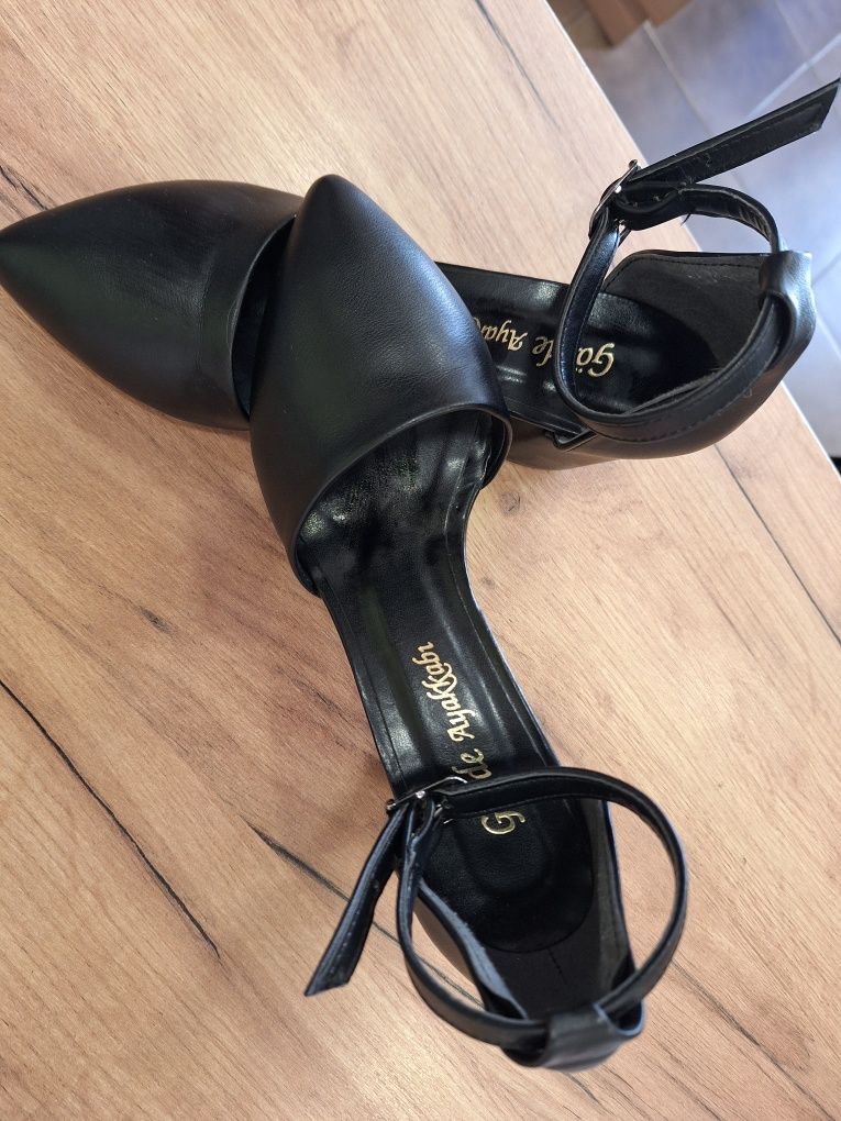 Дамски официални кожени обувки сандали с ток черни 35 номер