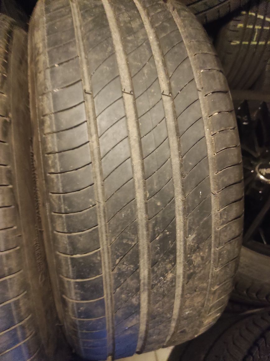 225/45/17 Michelin 4бр.