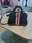 Дамска чанта Guess NelkA
