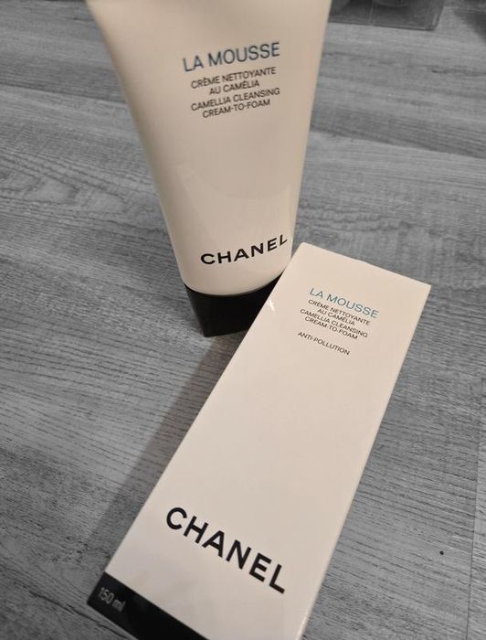 Chanel original sigilat camelia anti poluare