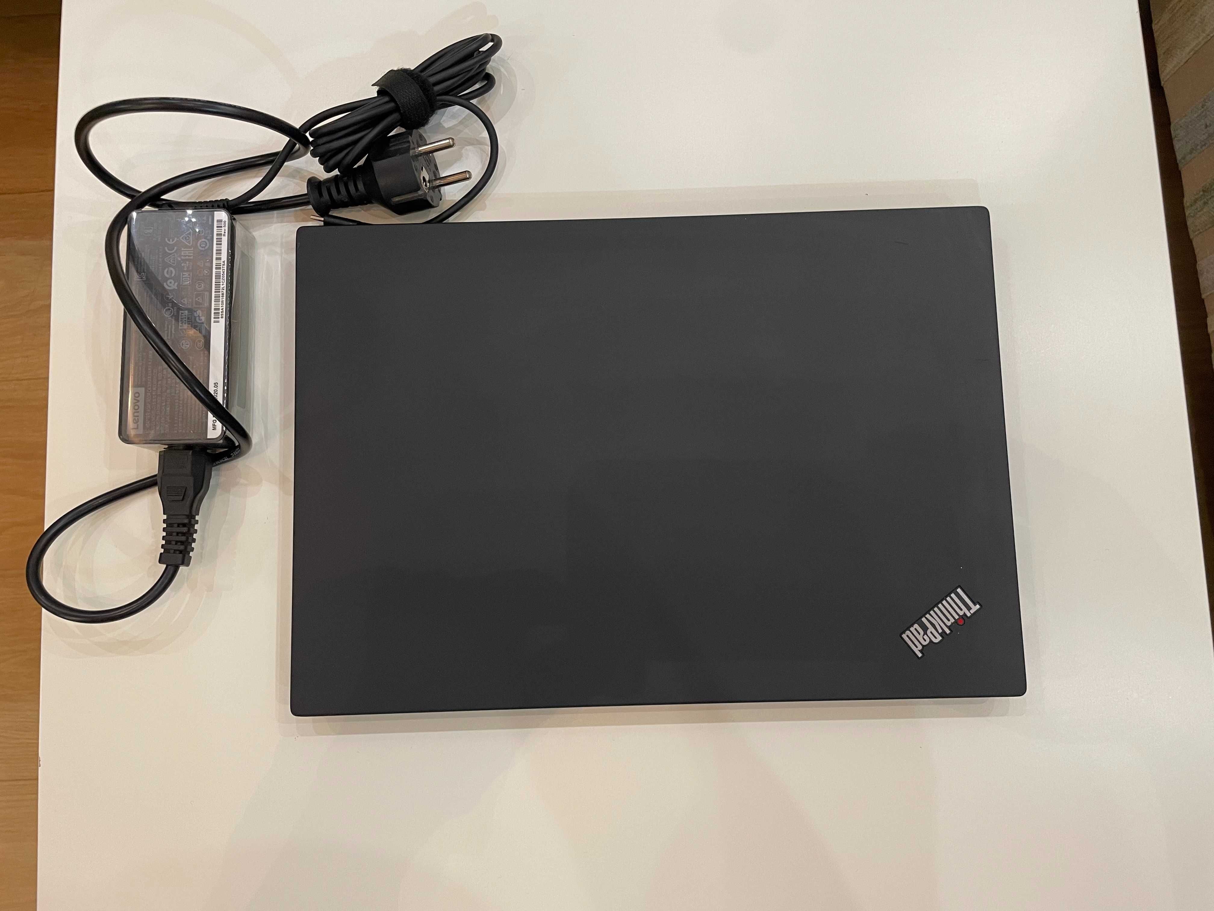 Мобилна графична станция Lenovo Thinkpad P14s-i7/24GB/512SSD + док