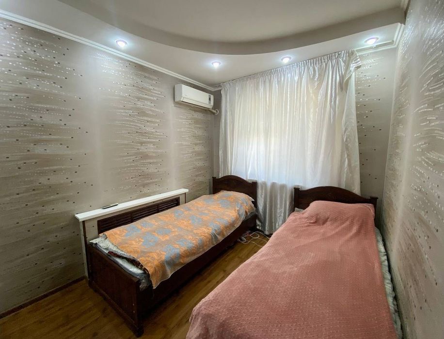 Центр срочно 2х комнатная Ц-1 Улица Саида Барака