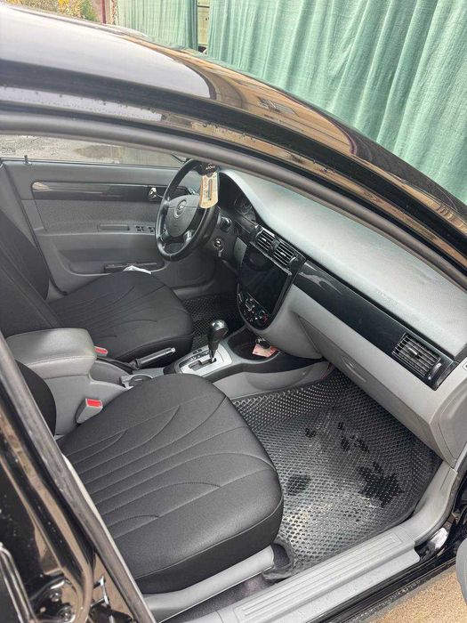 продаётся автомобиль