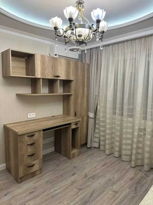 Тристаен  имот в кв.Младост 2