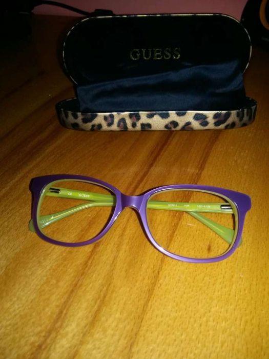 Rama ochelari Guess