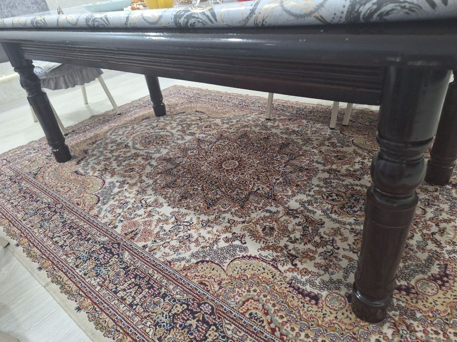 Қонақ  стол  сатылады