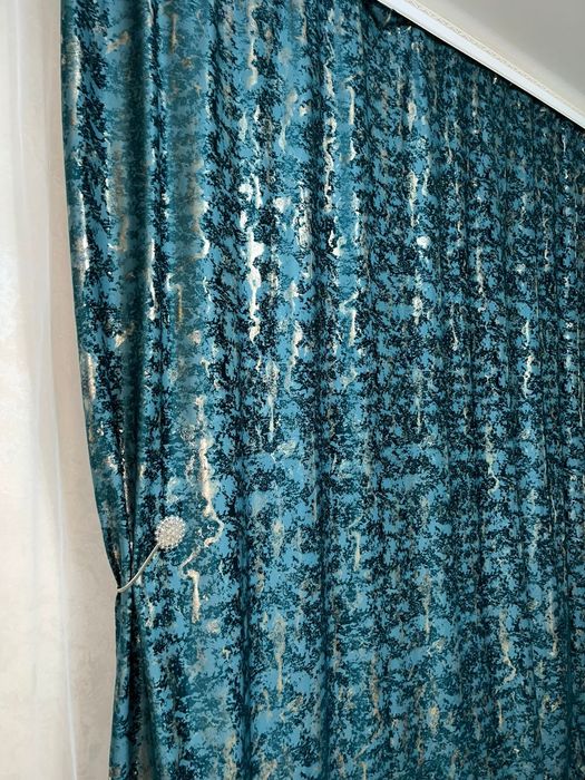 Продам тюль с занавеской