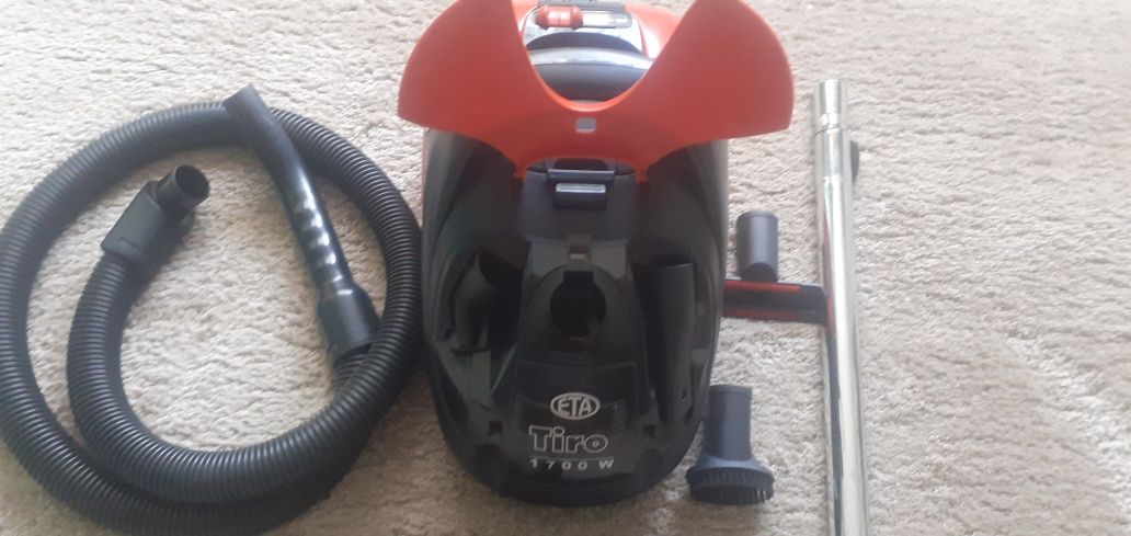 Vand aspirator Eta Tiro 1700w