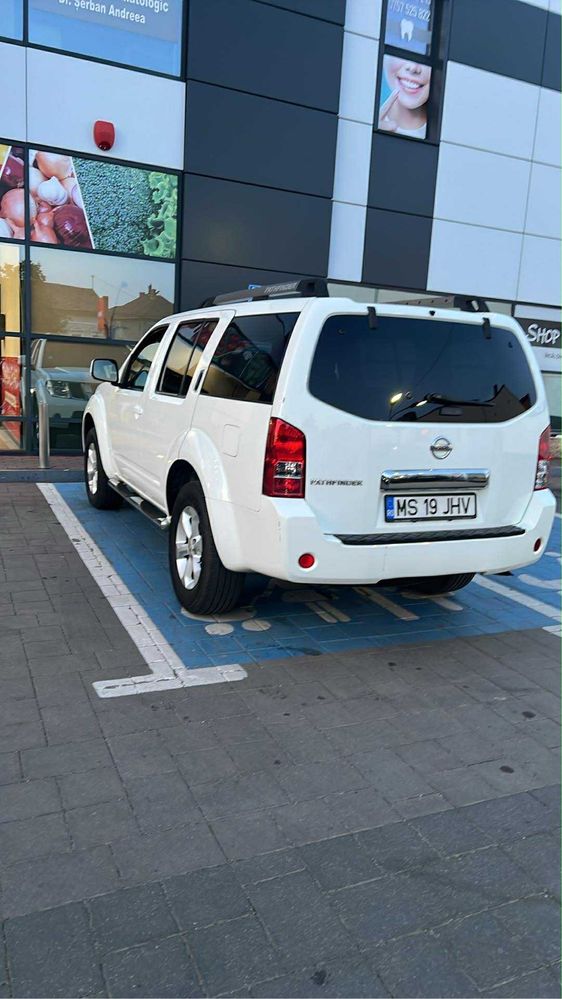 Nissan Pathfinder