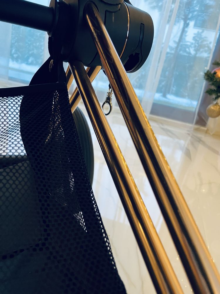 Cybex E-Priam 4 Rose Gold Rockstar