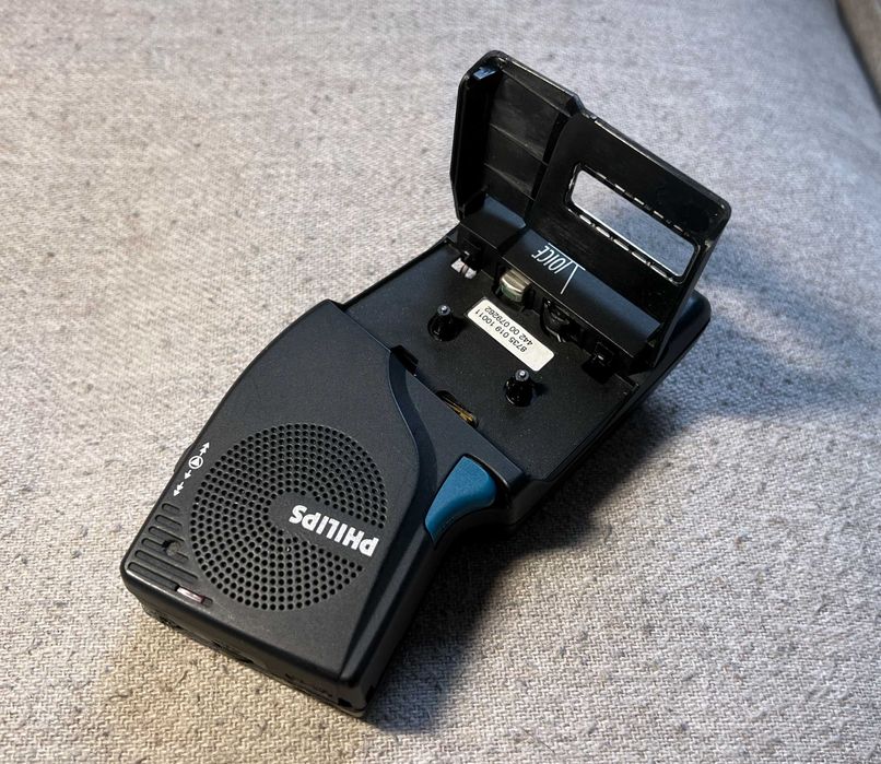Reportofon Philips Pocket Memo 191 Voice Tracer capac baterie lipsa