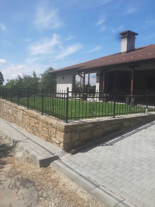 Изработване на огради