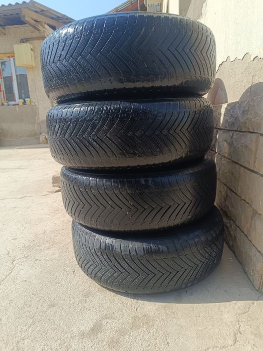 Diska balon R15  215/65 sotiladi yoki obmen