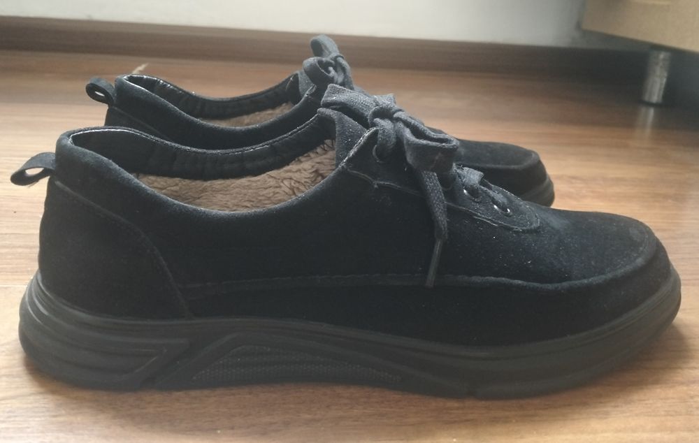 Ботинки осенне-зимние замшевые 41р. Осенние кроссовки 41р., туфли замш