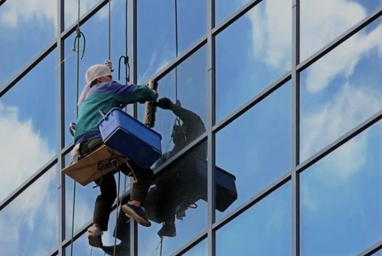 Мойка фасад, мойка фасадов в ташкенте, бурсчатка тошлар тозалаш,