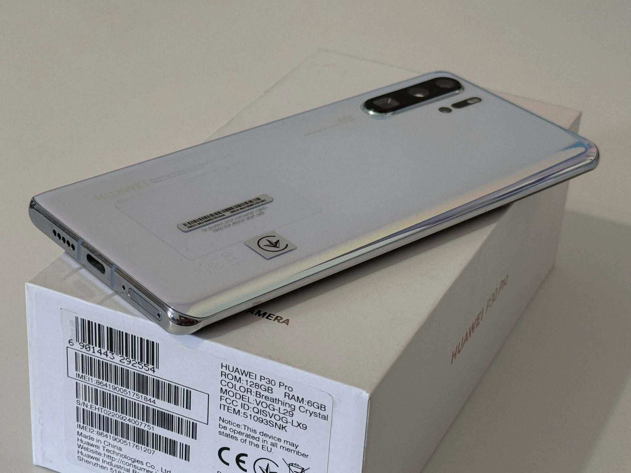 Бартер! Като НОВ! Huawei P30 Pro Breathing Crystal (Преливащ Цвят)