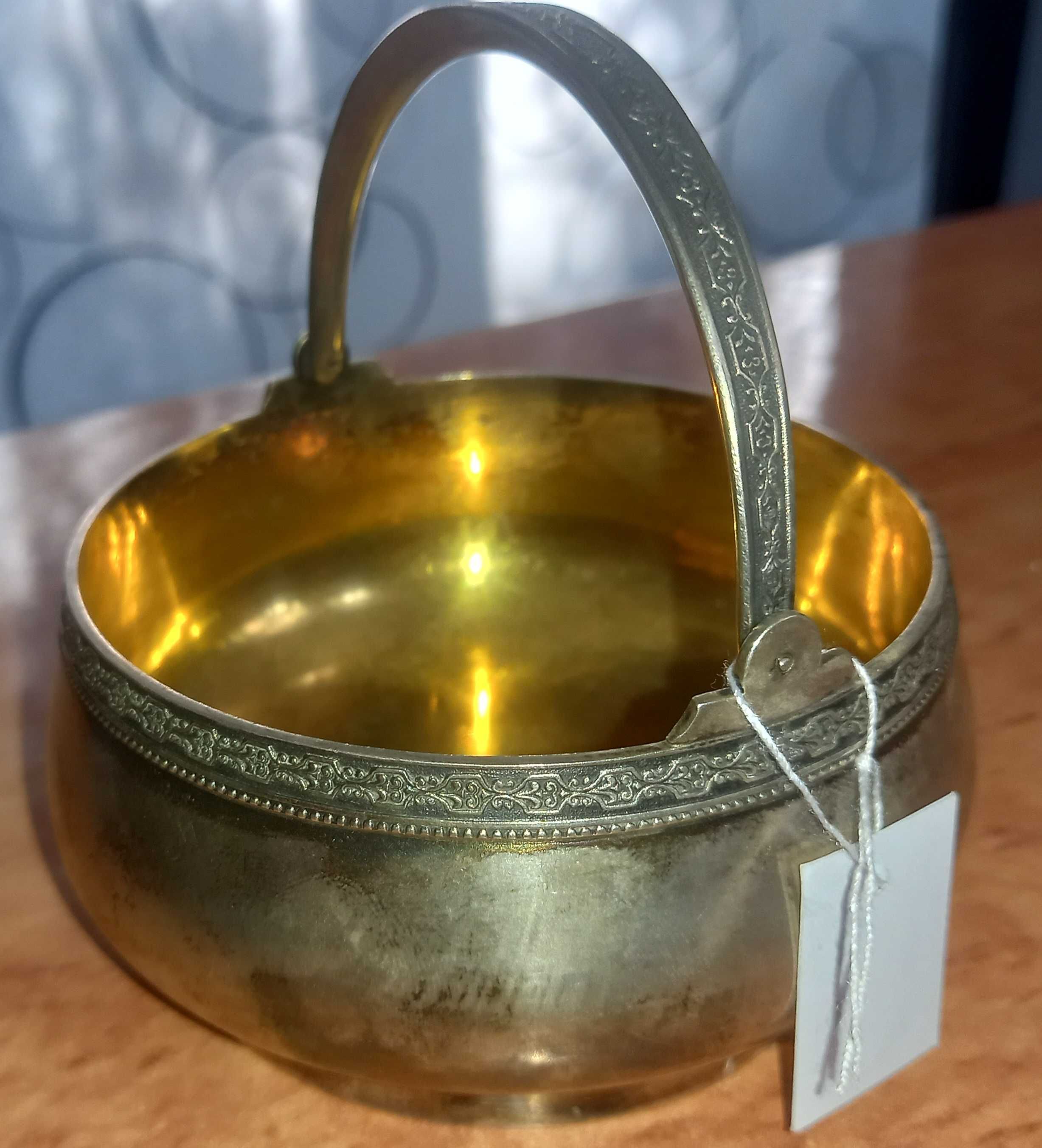 Продам сахарницу из серебра