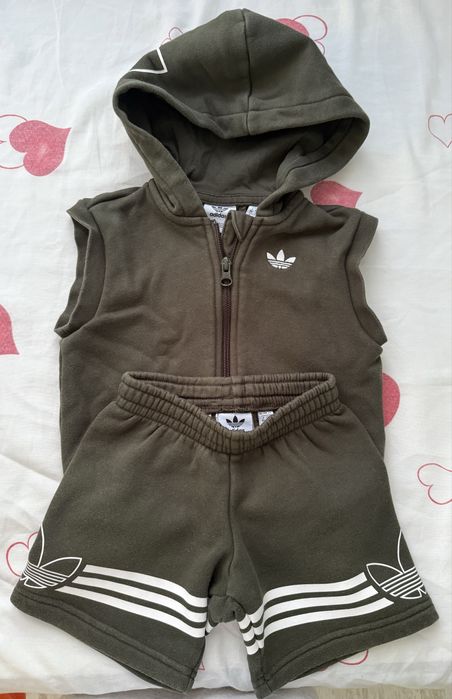 Адидас 18-24 размер