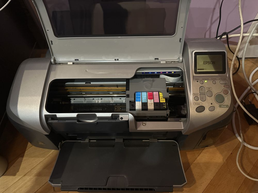 Принтер Epson R300