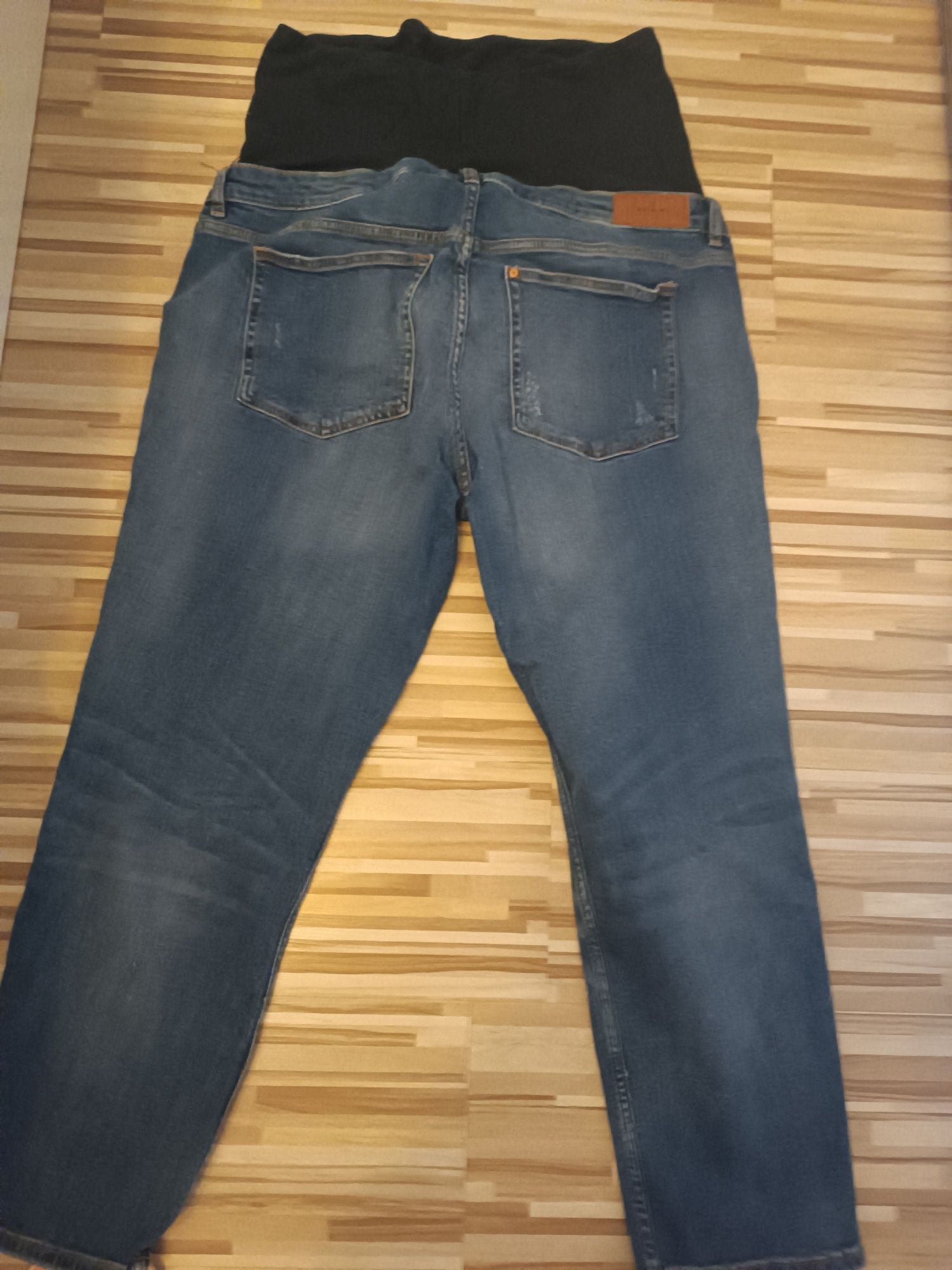 HM mamma,mom fit 44