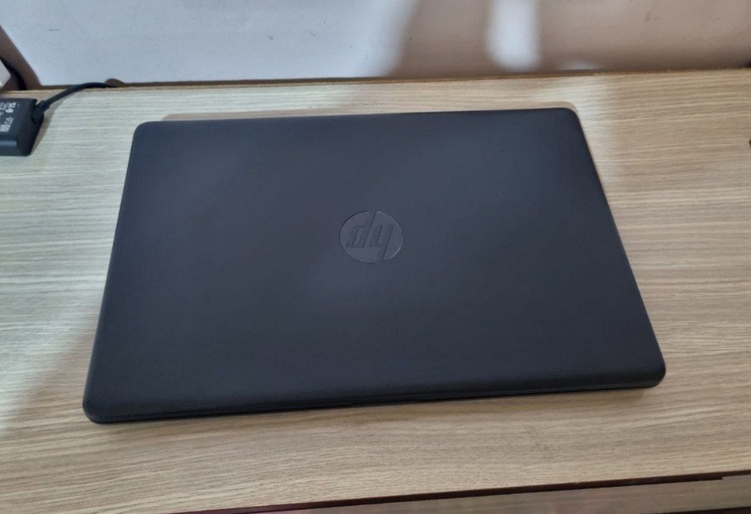 Hp laptop core i3 10 avlod