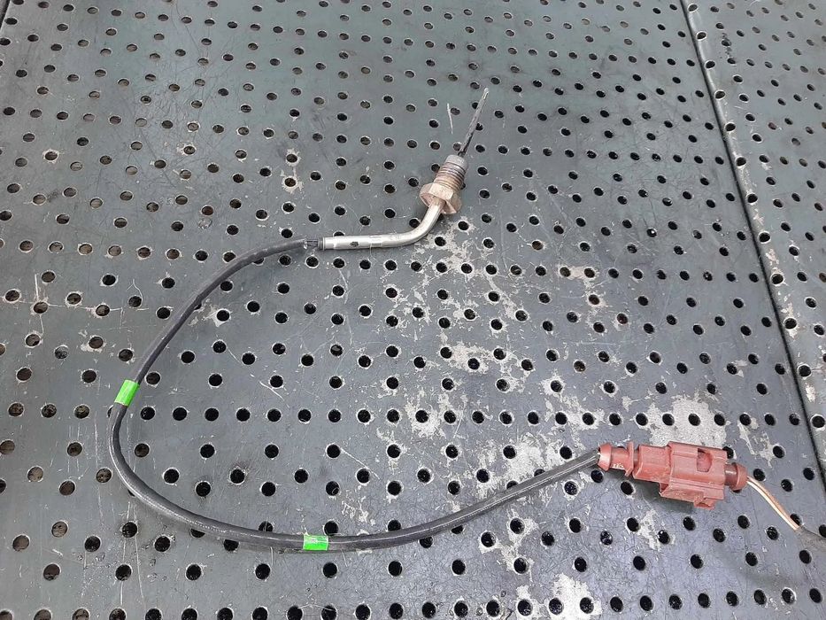 senzor temperatura gaze 1.4 tdi   vw polo 6r skoda fabia 3 rapid audi a1 seat ibiza  04l906088ch