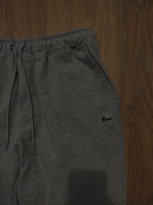 Pantaloni Lacoste Gri