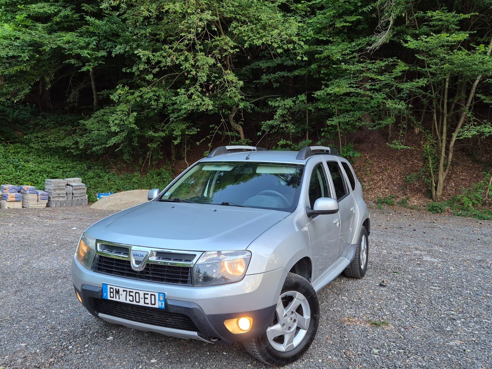 Dacia Duster 1.5 DCI-4X4-2011-Climă,Geamuri el,Cârlig rem.Recent adus